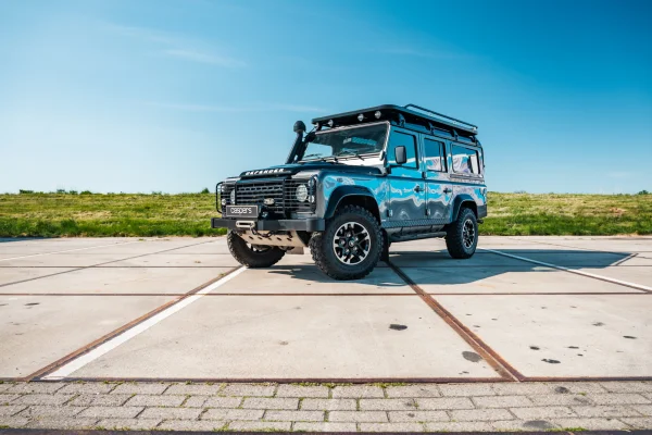 hoofdafbeelding voor Land Rover Defender uit 2015