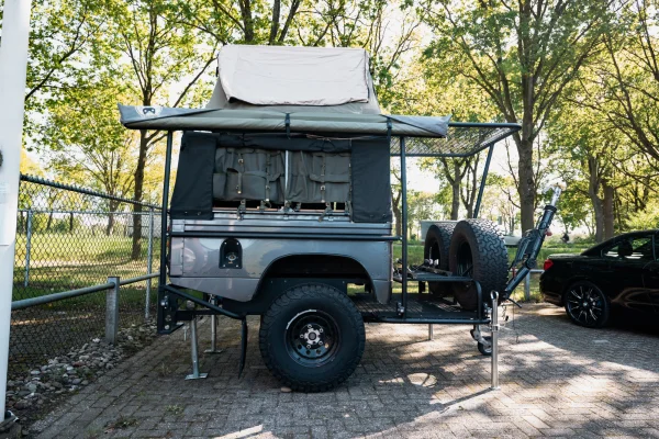 hoofdafbeelding voor Land Rover Camper Aanhangwagen uit 2006