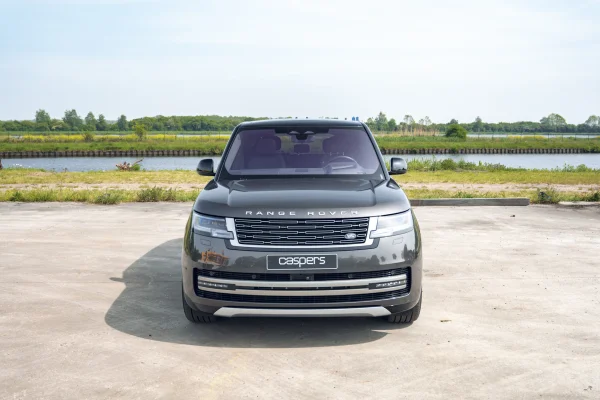 Afbeelding 2 bij het verhaal over deze Land Rover Range Rover uit 2023