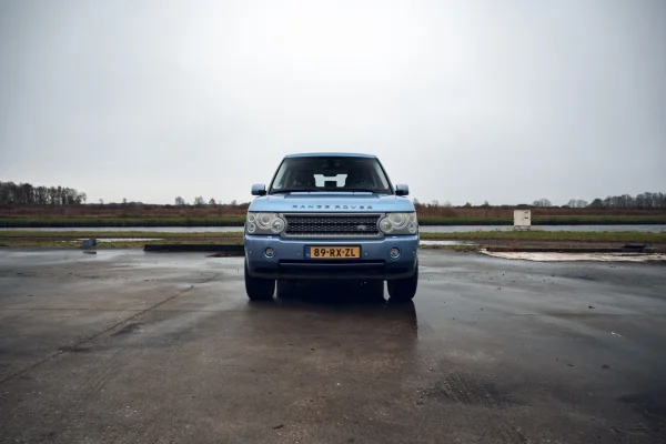 achtergrondafbeelding voor occasion Land Rover Range Rover 4.2 V8 Supercharged uit 2005