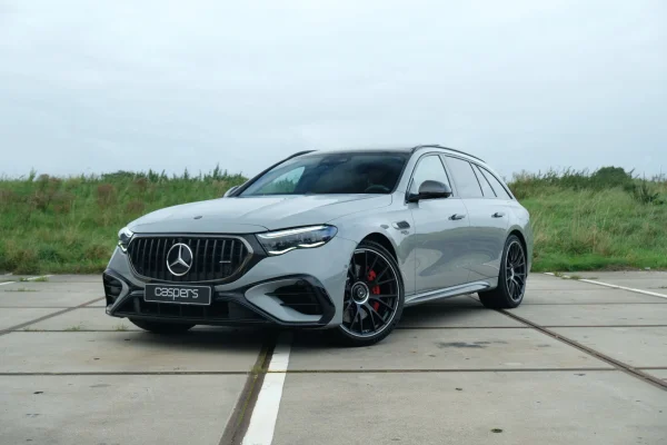 hoofdafbeelding Mercedes-Benz AMG E 53 Hybrid 4MATIC+ uit 2026