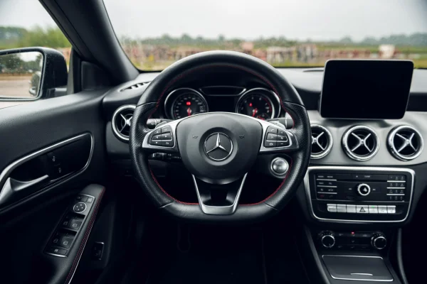 achtergrondafbeelding voor occasion Mercedes-Benz CLA 180 AMG Line uit 2019
