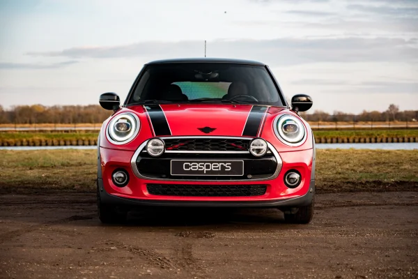 hoofdafbeelding MINI Cooper uit 2019