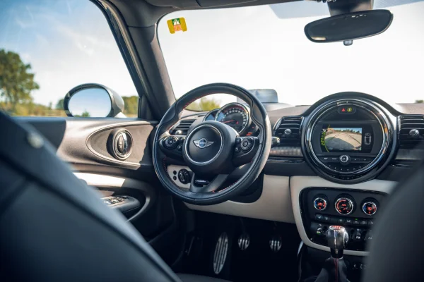 achtergrondafbeelding voor occasion MINI Clubman John Cooper Works ALL4 uit 2015