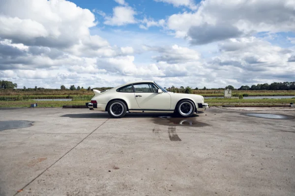 Afbeelding 3 bij het verhaal over deze Porsche 911 uit 1984