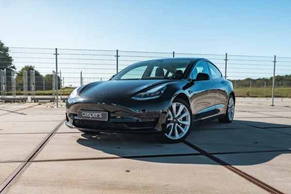 hoofdafbeelding voor Tesla Model 3 uit 2019