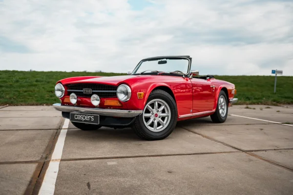 hoofdafbeelding voor Triumph TR6 uit 1974