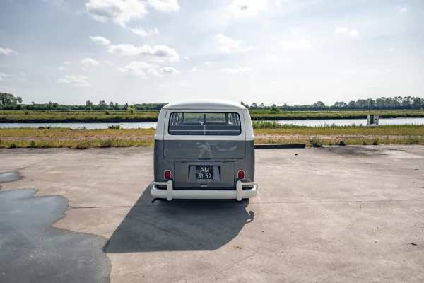Afbeelding bij het verhaal over deze Volkswagen T1 uit 1964