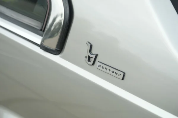 achtergrondafbeelding voor occasion Volvo 780 Bertone Coupe uit 1986