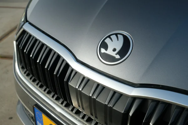 achtergrondafbeelding voor occasion Skoda Octavia Combi 1.5TSi Edition uit 2024